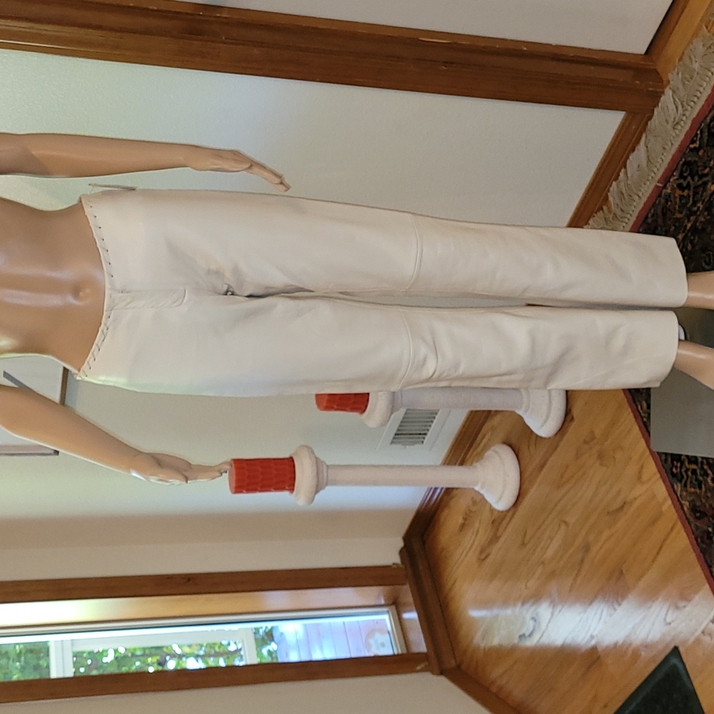 Cache vintage 100% leather pants wide legs
